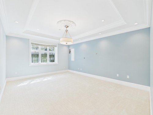 738 54Th Avenue W, Vancouver, BC 