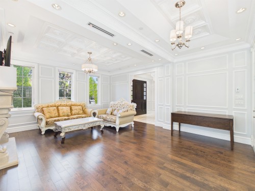 738 54Th Avenue W, Vancouver, BC 