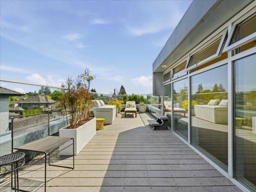 4056 36Th Avenue W, Vancouver, BC 