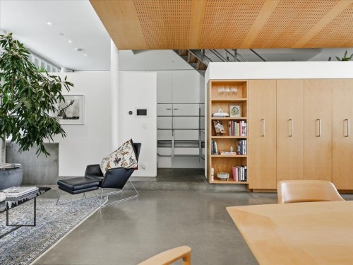 4056 36Th Avenue W, Vancouver, BC 