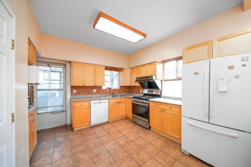 1623 66Th Avenue W, Vancouver, BC 