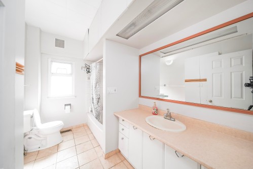 1623 66Th Avenue W, Vancouver, BC 
