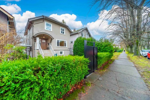 2779 13Th Avenue W, Vancouver, BC 