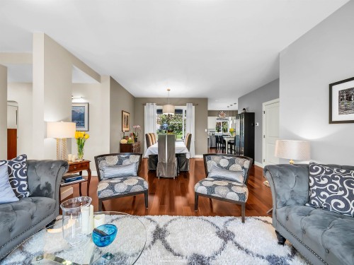 938 Beaumont Drive, North Vancouver, BC 