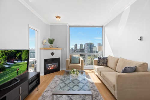 2505-928 Richards Street  Vancouver, BC V6B 3C1