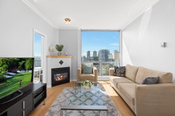 2505-928 Richards Street  Downtown, BC V6B 3C1