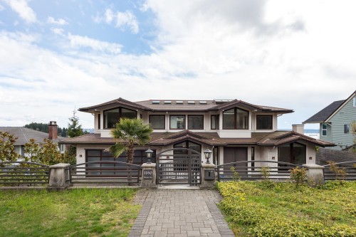 1160 Queens Avenue, West Vancouver, BC 