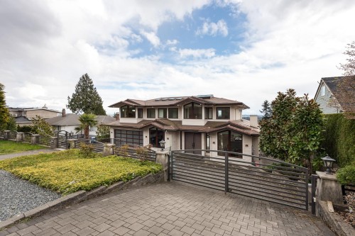 1160 Queens Avenue, West Vancouver, BC 