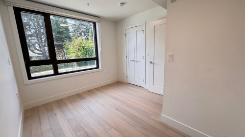 6258 Oak Street, Vancouver, BC 