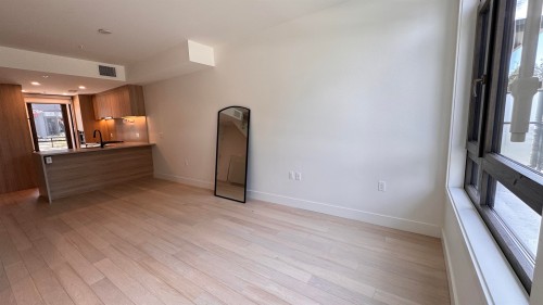 6258 Oak Street, Vancouver, BC 