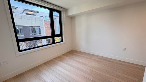 6258 Oak Street, Vancouver, BC 