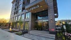 402-110 17th Street ENorth Vancouver, BC V7L 0K4