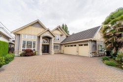 9028 Pinewell Crescent  Richmond, BC V7A 2C6