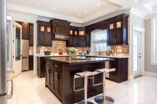 9028 Pinewell Crescent, Richmond, BC 