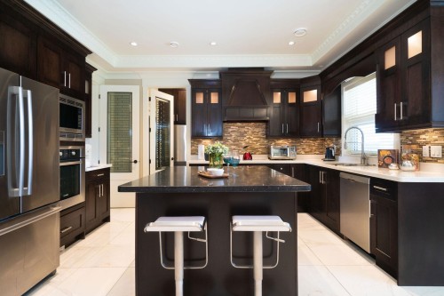 9028 Pinewell Crescent, Richmond, BC 