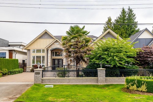 9028 Pinewell Crescent, Richmond, BC 