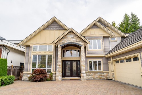 9028 Pinewell Crescent, Richmond, BC 