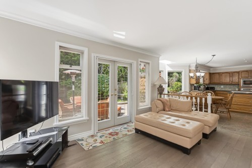 2465 Berton Place, North Vancouver, BC 