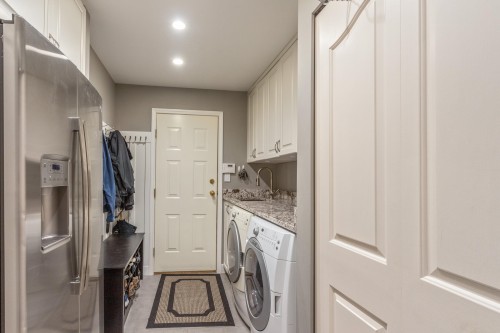 2465 Berton Place, North Vancouver, BC 
