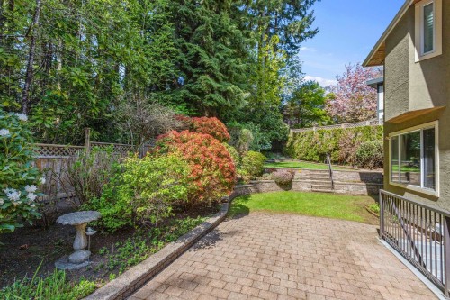2465 Berton Place, North Vancouver, BC 