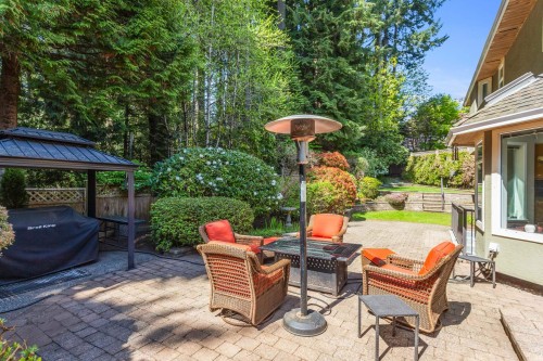 2465 Berton Place, North Vancouver, BC 