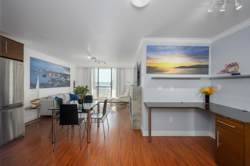 608-145 St. Georges Avenue  North Vancouver, BC V7L 3G8