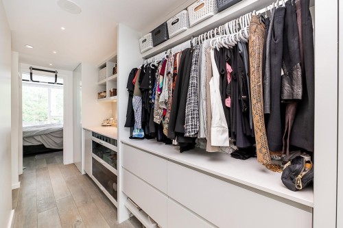 938 Beatty Street, Vancouver, BC 