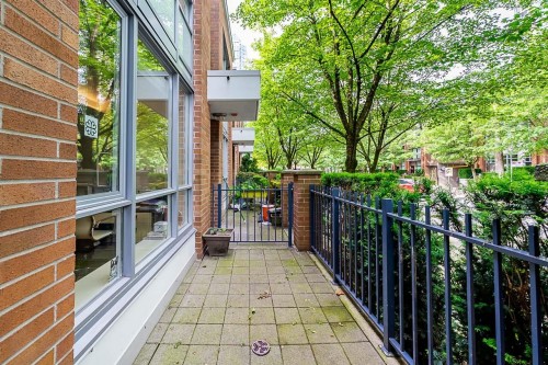 938 Beatty Street, Vancouver, BC 