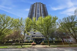 2408-7178 Collier Street Burnaby, BC V5E 4N7