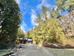 6960 Sunshine Coast Highway Sechelt, BC V7Z 0N2