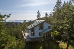 181 Persephone Place  Keats Island, BC V0N 1V0