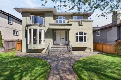 7362 Waverley Avenue Burnaby, BC V5J 4A6