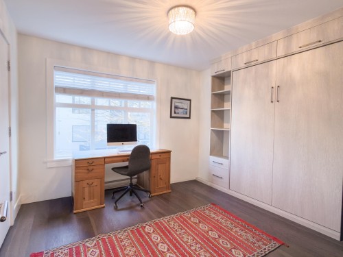 922 15Th Avenue W, Vancouver, BC 