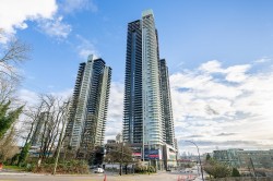 1301-2108 Gilmore Avenue Burnaby, BC V5C 0N8