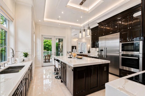 6038 Marguerite Street, Vancouver, BC 