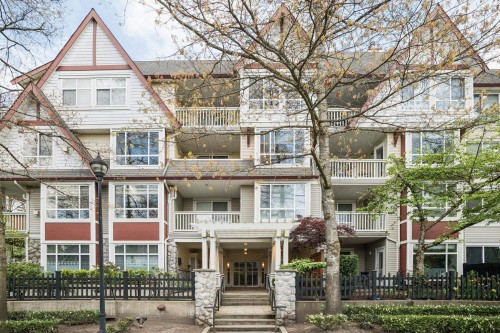 304-6833 Village Green  Burnaby, BC V5E 4M1