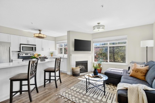 310-12248 224 Street  Maple Ridge, BC V2X 8W6