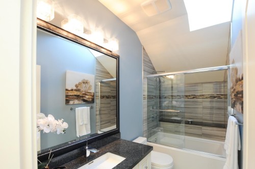 3522 21St Avenue W, Vancouver, BC 