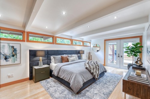 466 Kings Road E, North Vancouver, BC 