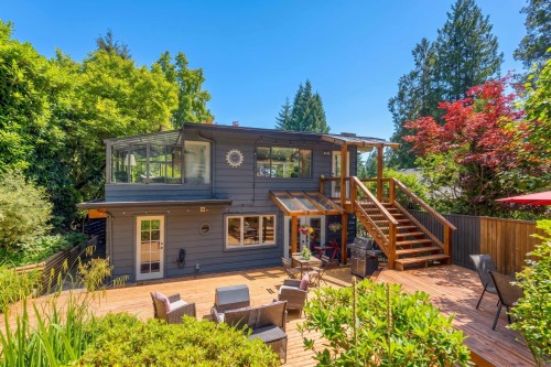 466 Kings Road E, North Vancouver, BC 
