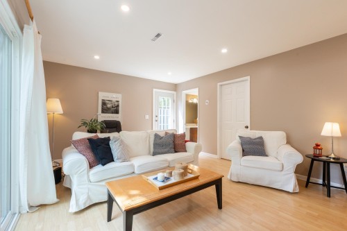 1884 Bluff Way, Coquitlam, BC 