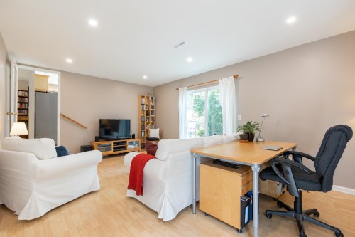 1884 Bluff Way, Coquitlam, BC 