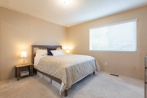 1884 Bluff Way, Coquitlam, BC 