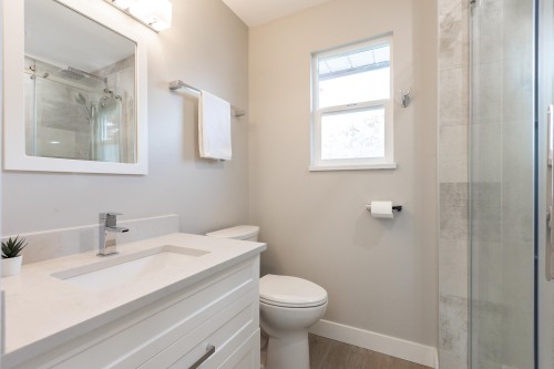 1884 Bluff Way, Coquitlam, BC 