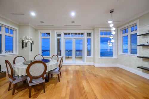 2420 Halston Court, West Vancouver, BC 