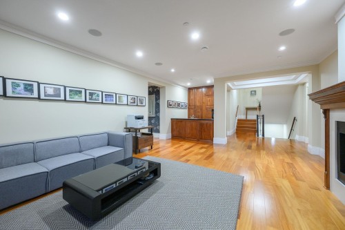 2420 Halston Court, West Vancouver, BC 