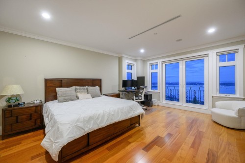 2420 Halston Court, West Vancouver, BC 