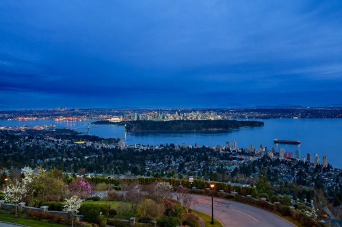 2420 Halston Court, West Vancouver, BC 