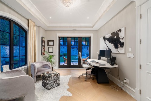 397 Southborough Drive, West Vancouver, BC 
