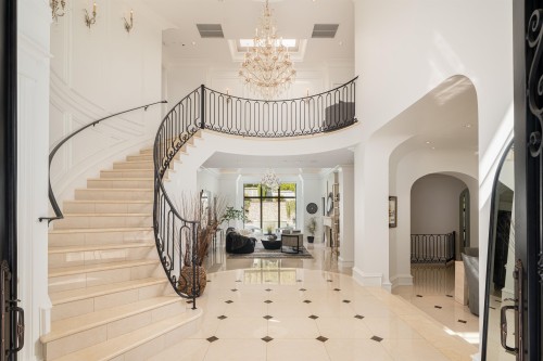 397 Southborough Drive, West Vancouver, BC 